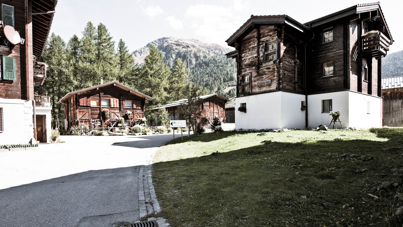 Dorfleben-Obergoms-016